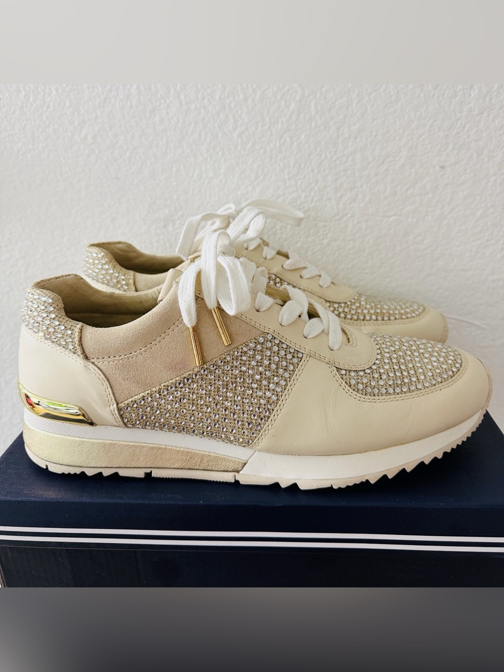Michael KORS ALLIE WRAP Pale Gold GLITTER CRYSTAL Sneakers US 9.5